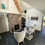 House Gowlane